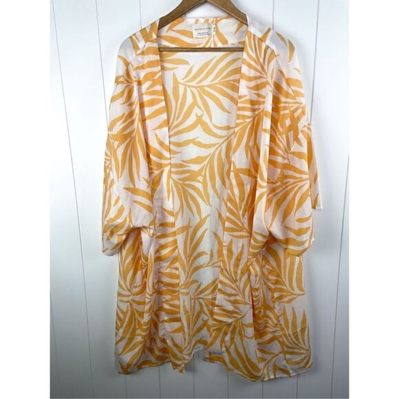 Maison du Soir Magnolia Luxe Robe (Beachly) Size XL-2XL Plus - Picture 2 of 9
